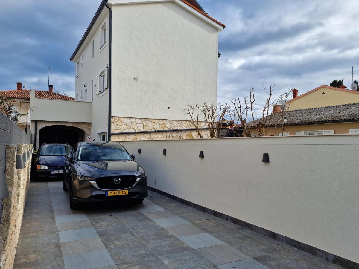 Apartmani Carla Medulin Exterior photo