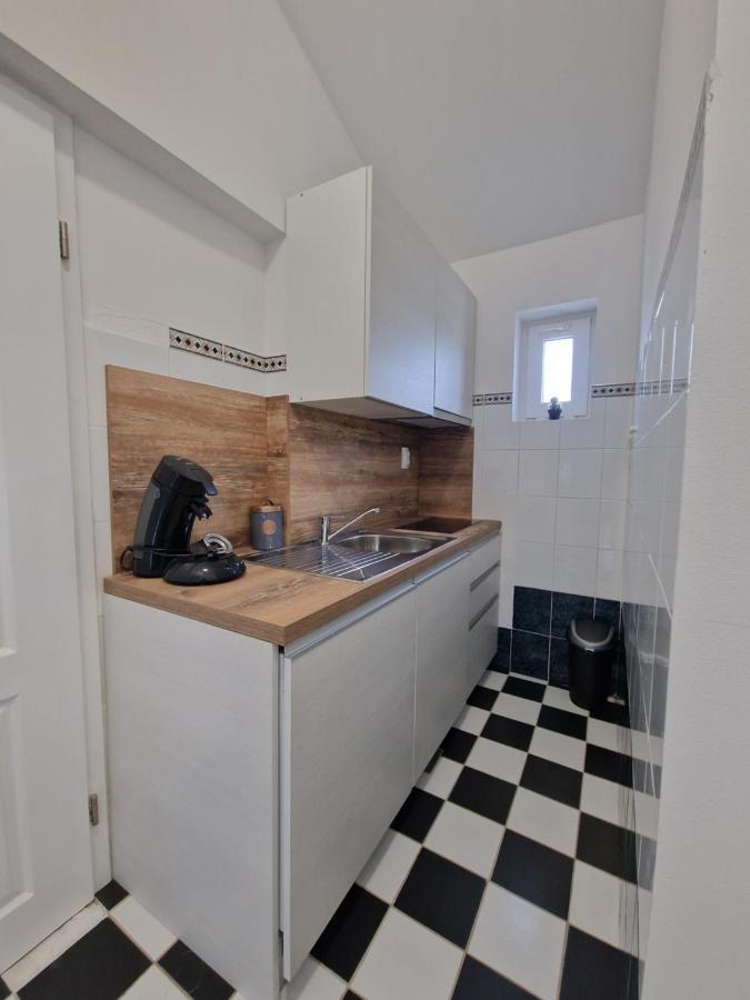 Apartmani Carla Medulin Exterior photo